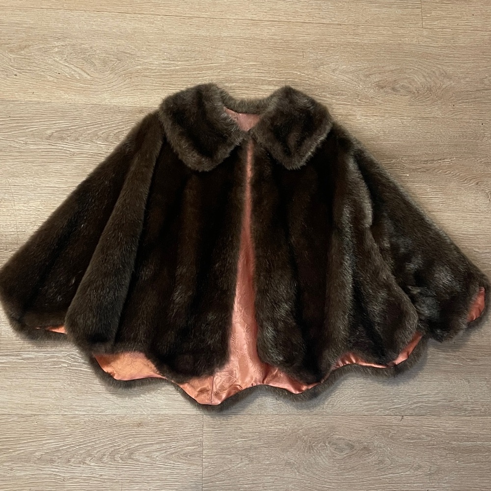 Vintage Brown faux Fur Cape Coat